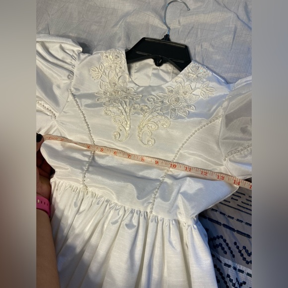 GIRLS FORMAL WHITE DRESS - Picture 9 of 13